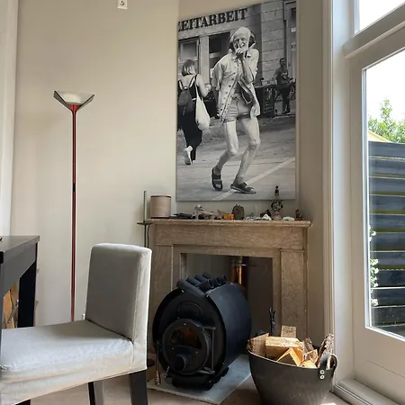 Stylish * Sunny * Cosy House