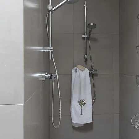 Stylish * Sunny * Cosy House * היימסטיידה